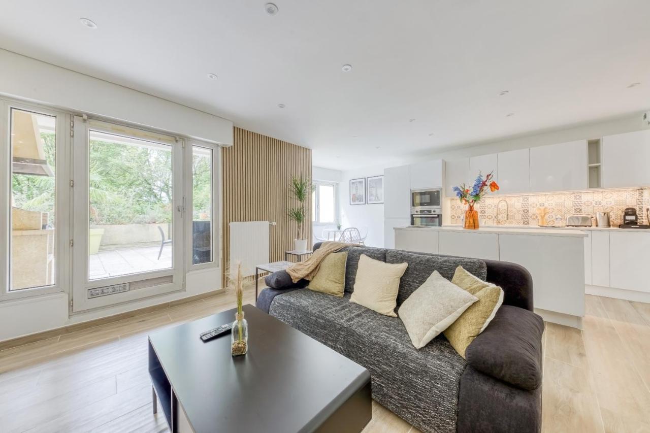 Smart Living - Ideal Amis Et Famille -10 Mn Disneyland - 20 Mn Paris Torcy  Kültér fotó